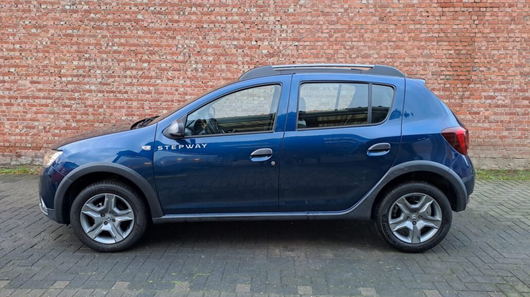 Dacia Sandero Stepway 1.0i  11.000 KM!!!!!